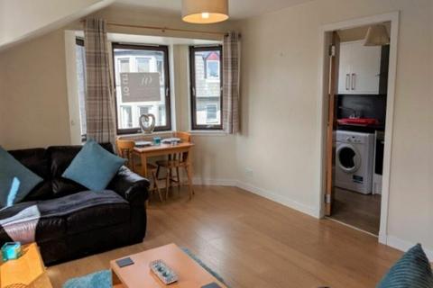 2 bedroom flat for sale, Cherrybank Gardens, Aberdeen AB11