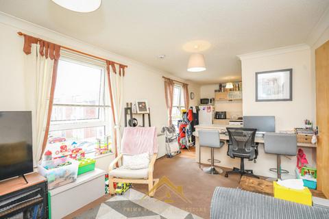 2 bedroom flat for sale - Ferry Gait Place, Edinburgh EH4