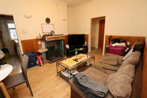 3 bedroom flat for sale, Reston Drive, Glasgow G52