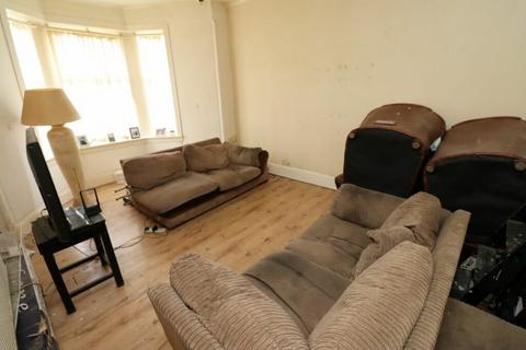 1 bedroom flat for sale - Easwald Bank, Flat A, Johnstone PA10