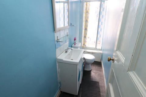 1 bedroom flat for sale, Newlands Road, Glasgow G44