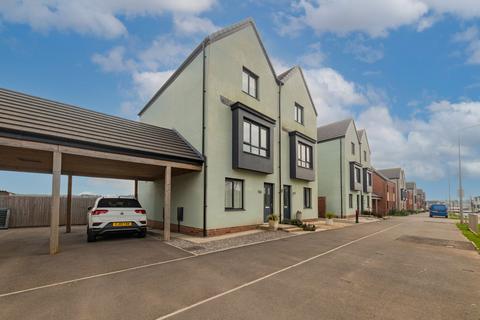 3 bedroom townhouse for sale - Old St. Mellons, Cardiff CF3