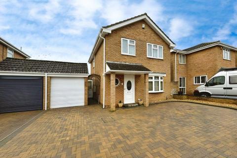 3 bedroom detached house for sale, Hadleigh Rise, Stratton St. Margaret, Swindon, SN3 4UJ