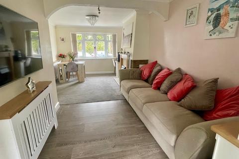 3 bedroom semi-detached house for sale - Park Close, Cheslyn Hay, Walsall, Staffordshire, WS6