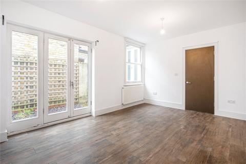 3 bedroom apartment to rent - Brooke Road, London, E5