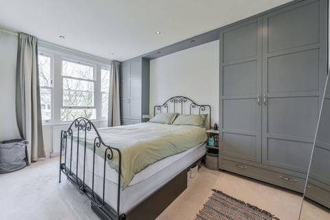 3 bedroom flat for sale - Offley Road, Oval, London, SW9
