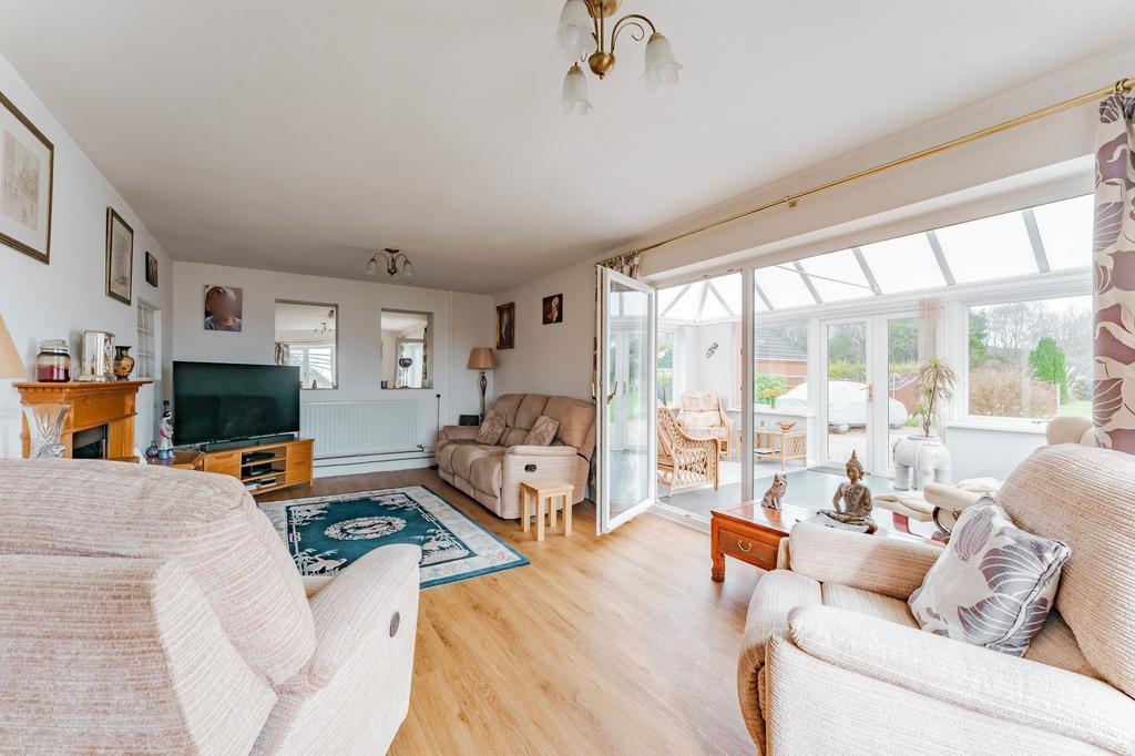 Sheringham Road, West Beckham 4 bed detached bungalow for sale £550,000