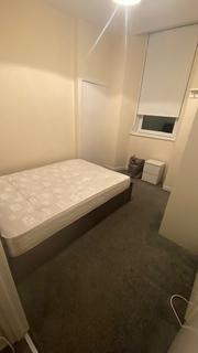 1 bedroom flat to rent, Clarkston Road, Glasgow G44