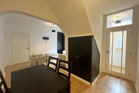 2 bedroom ground floor flat to rent - Mozart Street, South Shields