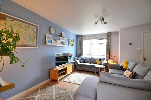 5 Regal Drive, East Grinstead, RH19 4SB