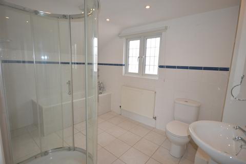 21 Riversdale Road, Thames Ditton, KT7 0QN