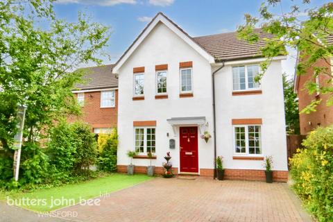4 bedroom detached house for sale, Delaisy Way, Winsford