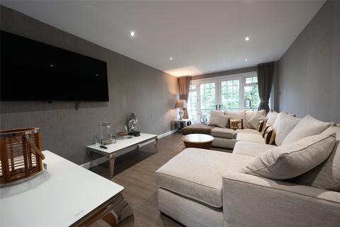 4 bedroom house for sale, Jesmond Park Court, Jesmond Park East, Newcastle Upon Tyne, NE7