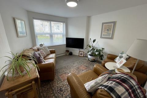 2 bedroom apartment to rent - East Parade, Harrogate, HG1