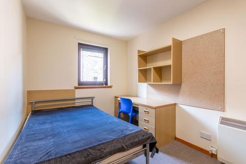 5 bedroom flat to rent, 1415L – West Bryson Road, Edinburgh, EH11 1EH