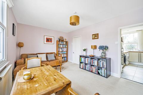 12a Burnhill Road, Beckenham, BR3 3LA