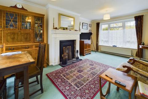 3 bedroom house for sale, Sheppeys, Haywards Heath, RH16