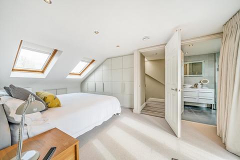 34 Kingsley Road, London, SW19 8HF