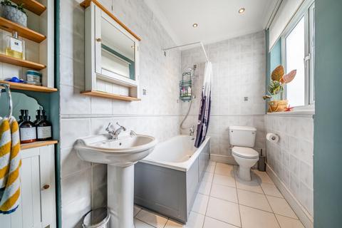 34 Kingsley Road, London, SW19 8HF
