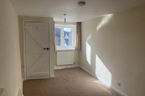 2 bedroom cottage to rent - St Austell