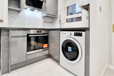 1 bedroom flat to rent, Wallwood Street, London E14
