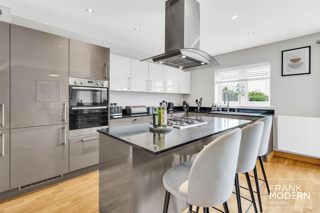 Kitchen / Diner
