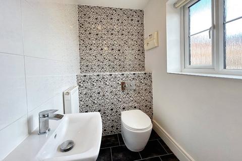 24 Springfield Rise, Lofthouse, Wakefield, WF3 3FP