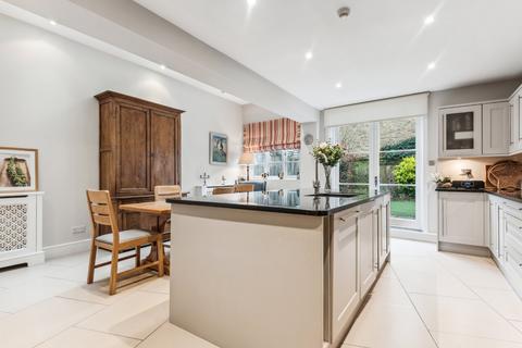 18 Sainfoin Road, London, SW17 8EP