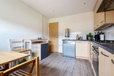 1 bedroom flat to rent - Ascalon Street London SW8