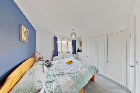 3 bedroom semi-detached house for sale, Brook Close, Herne Bay, CT6 7QJ