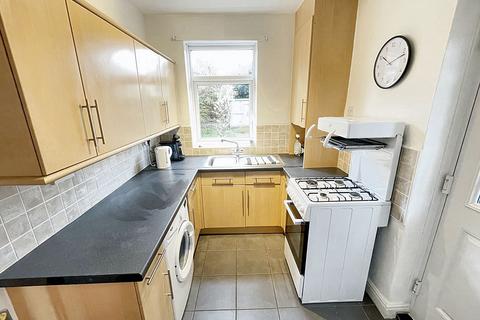 2 bedroom semi-detached house for sale - Harton Rise, Harton, South Shields, Tyne and Wear, NE34 6DY