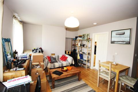 1 bedroom flat to rent - 2, 66 Oak Tree Avenue, Cambridge, CB4 1BA