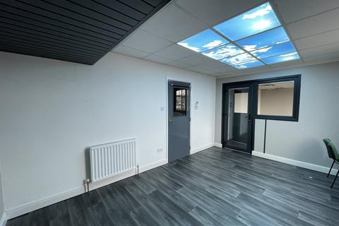 Office to rent - Office 1 and 2 (First Floor) Unit 2, Victoria Road, Stoke-on-Trent, ST4 2HS
