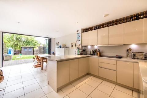 4 bedroom house for sale, Connaught Gardens, Muswell Hill