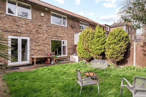 28 Canonbury Park North, London, N1 2JT