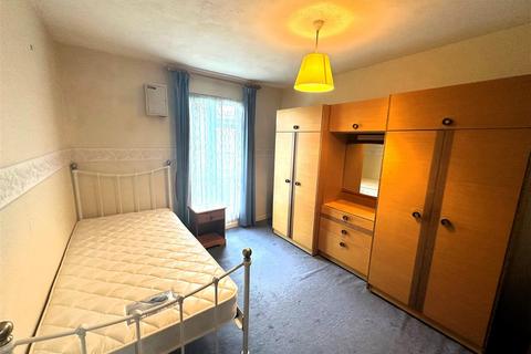 35 Engleheart Drive, Feltham, TW14 9HL