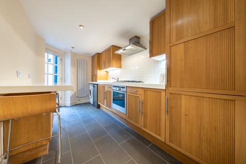 1 bedroom apartment for sale, Essendine Road, Maida Vale, London, W9