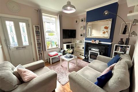 2 bedroom terraced house for sale, Staines, Surrey TW18