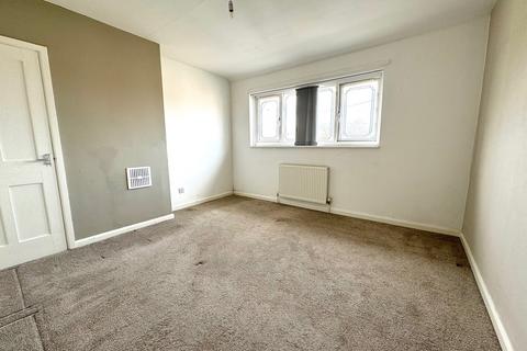 3 bedroom terraced house to rent - College Grove, Hull, HU9