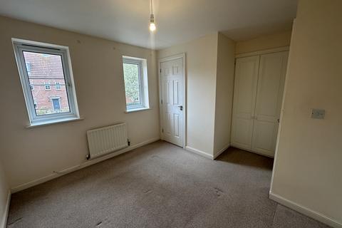 3 bedroom end of terrace house to rent, Wagtail Drive, Bury St. Edmunds IP32