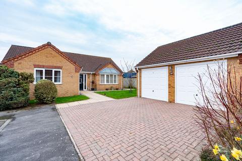 3 bedroom bungalow for sale - Mayflower Close, Boston