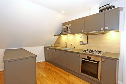 2 bedroom apartment to rent - Alton, Hampshire GU34