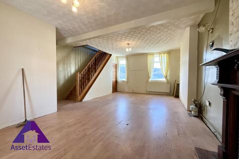 3 bedroom end of terrace house for sale, Bishop Street, Abertillery, NP13 1EQ
