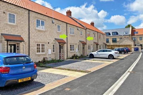 3 bedroom terraced house for sale, Ashwood Close, Helmsley