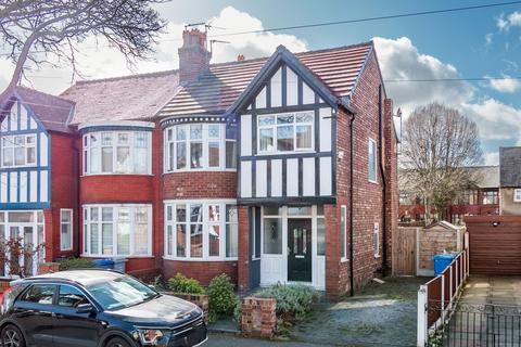 3 bedroom semi-detached house for sale - Morland Road, Old Trafford, M16 9PA