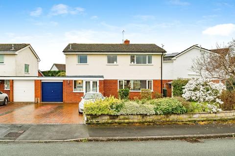 4 bedroom link detached house for sale, Alyn Drive, Rossett, Wrexham, LL12