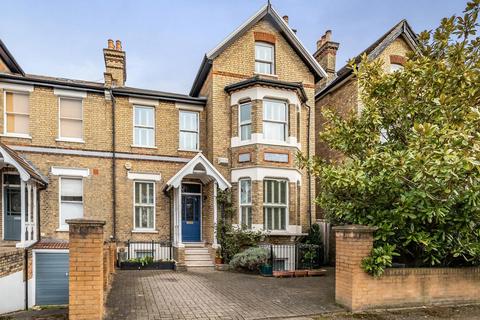 6 Cedars Road, Beckenham, BR3 4JF