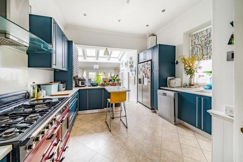 6 Cedars Road, Beckenham, BR3 4JF