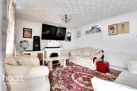 2 bedroom terraced house for sale - Mistley Side, Basildon