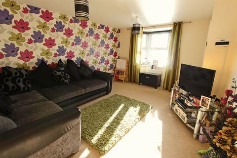 3 bedroom end of terrace house to rent, Cheltenham Court, Bourne, PE10